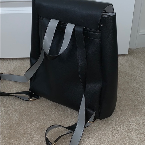 Purse - Picture 4 of 5